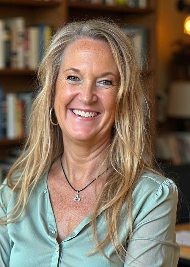 mary (betsy), ossler lcsw